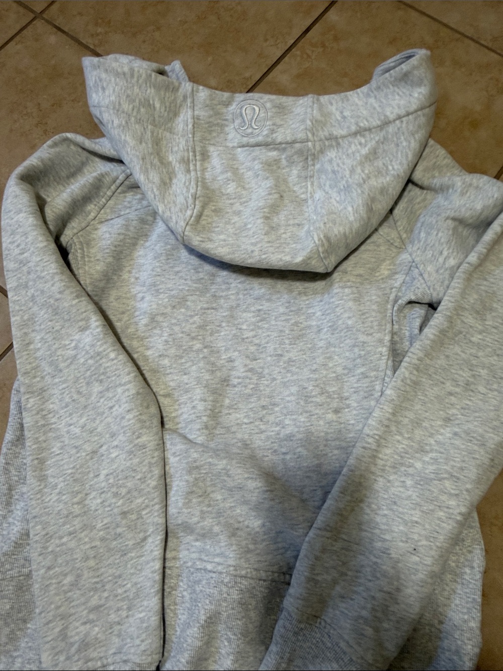 NWT Lululemon scuba full zip Hoodie light gray size 8 - Picture 3 of 6